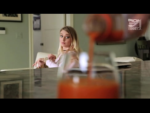 ❤️ Ragazza calda con grandi tette e figa stretta riceve il cazzo dal perdente, ma molto duro Solo pornoal it.eggporncomics.ru ❌