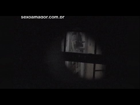 ❤️ Blondie viene segretamente filmato da un voyeur del quartiere nascosto dietro mattoni cavi Solo pornoal it.eggporncomics.ru ❌